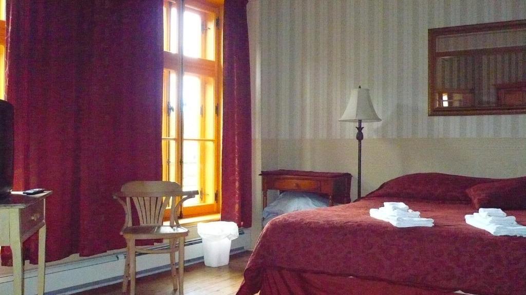 L'Intendant Quebeque Quarto foto